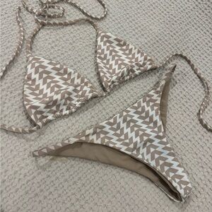 Ola Feroz - Geometric Patterned Bikini Set